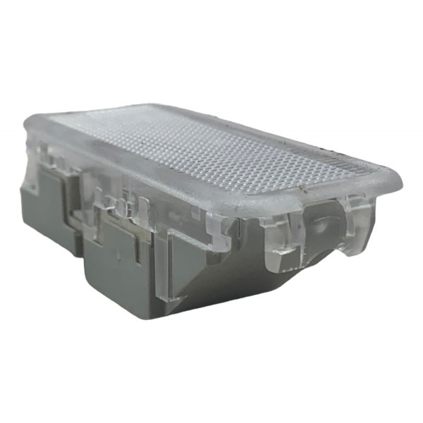 Luz Cortesia Porta Malas Lado Esquerdo Citroen Ds3 1.6 Thp