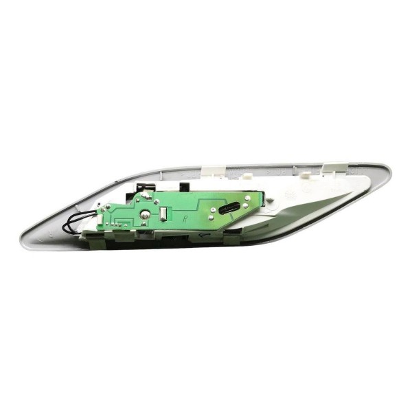 Luz Cortesia Teto Traseira Direita Bmw E39 540i 4.4 V8