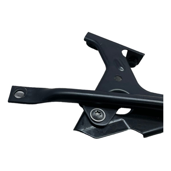 Suporte Barra De Reforço Direita Dianteira Bmw 320i 2.0 2016