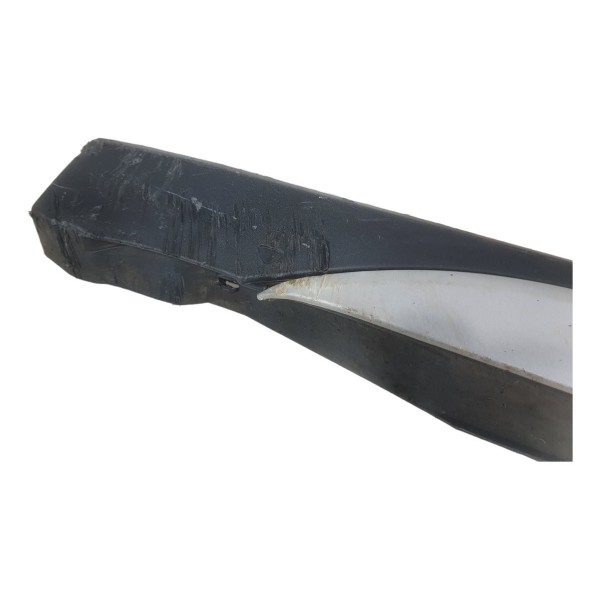 Spoiler Lateral Esquerdo Vw Nivus 1.0 Tsi 2021