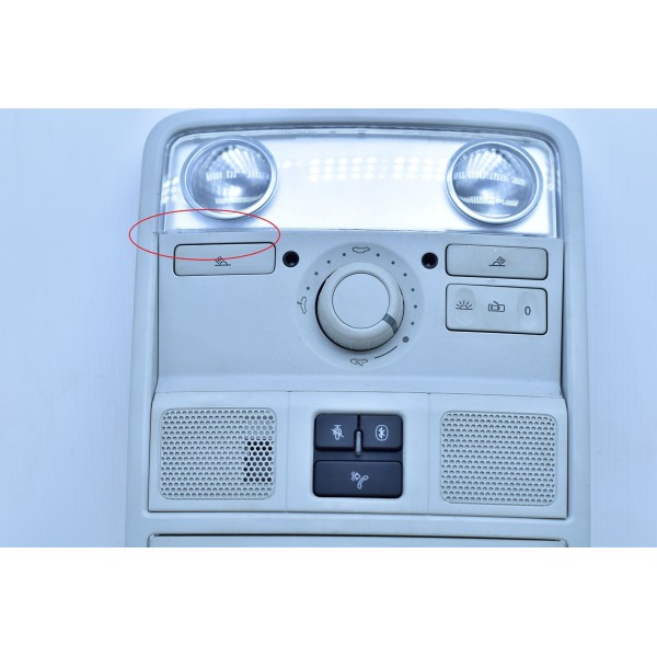 Luz Cortesia Dianteiro Teto Vw Passat 2.0 Tsi 2011 Ler