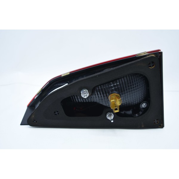 Lanterna Tampa Porta Malas Esquerda Vw Virtus Msi 1.6-descr.