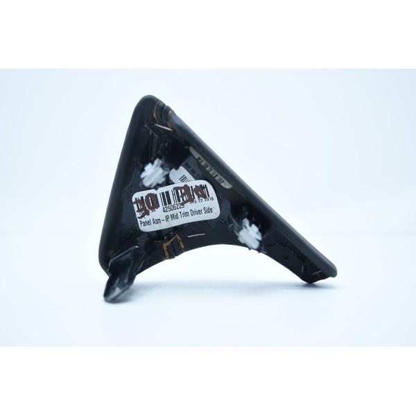 Friso Cromado Difusor Ar Dianteiro Passageiro Gm Tracker 1.4