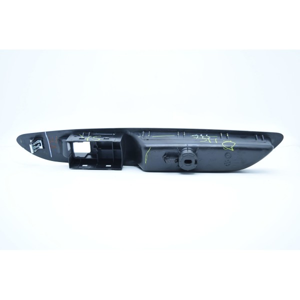 Moldura Botão Vidro Traseiro Motorista Gm Tracker 1.4 Turbo