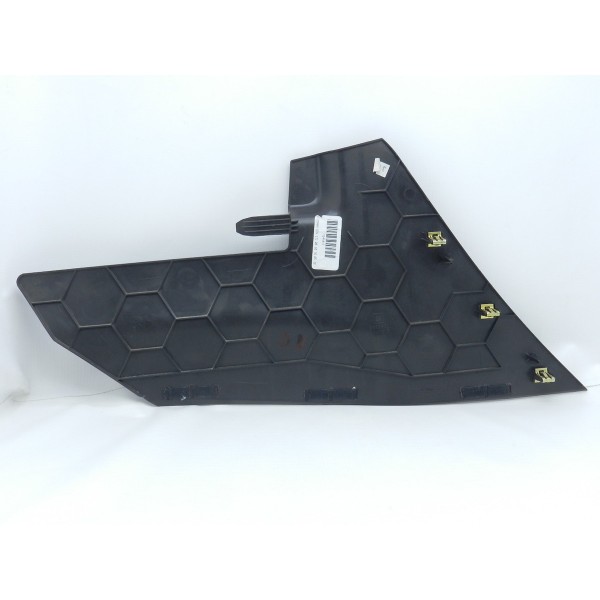 Moldura Lateral Console Central Direito Gm Tracker 1.4