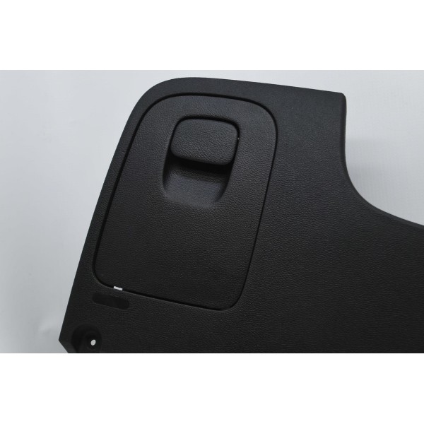 Moldura Porta Treco Inferior Painel Motorista Gm Tracker 1.4