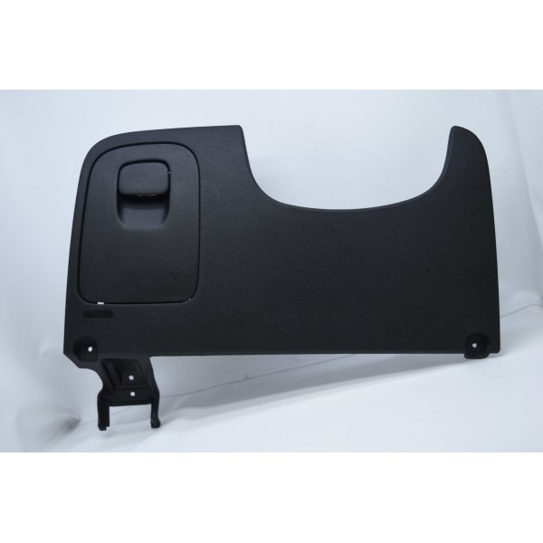 Moldura Porta Treco Inferior Painel Motorista Gm Tracker 1.4