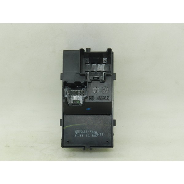 Botão Vidro Eletrico Dianteiro Direito  Gm Tracker 1.4 Turbo