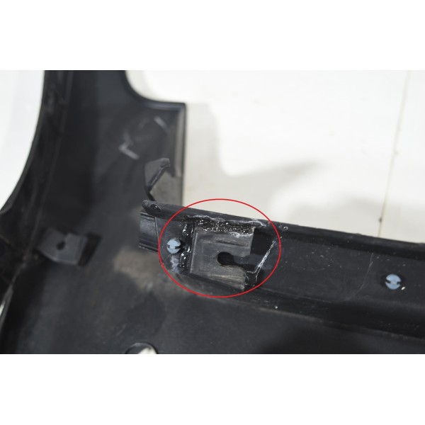 Saia Lateral Direita Gm Tracker Ltz 1.4 Turbo-descrição