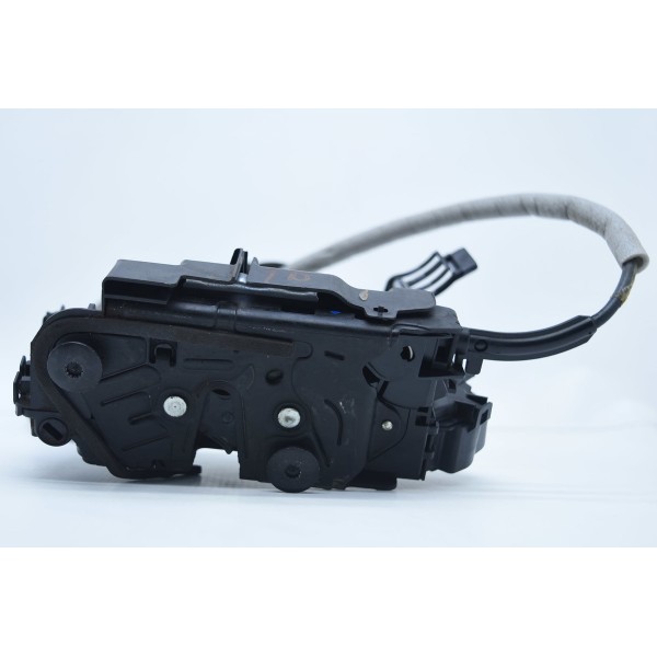 Trava Eletrica Porta Traseira Direita Vw Virtus Tsi 1.0