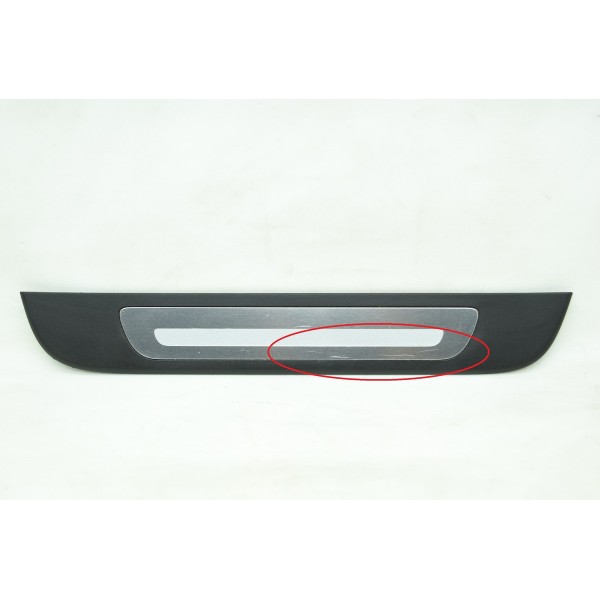 Soleira Porta Traseira Passageiro Audi A6 3.0 2014 Descriçao