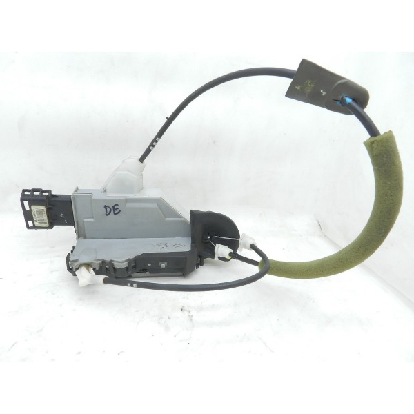 Trava Elétrica Dianteira Esquerda Porta Peugeot 3008 1.6