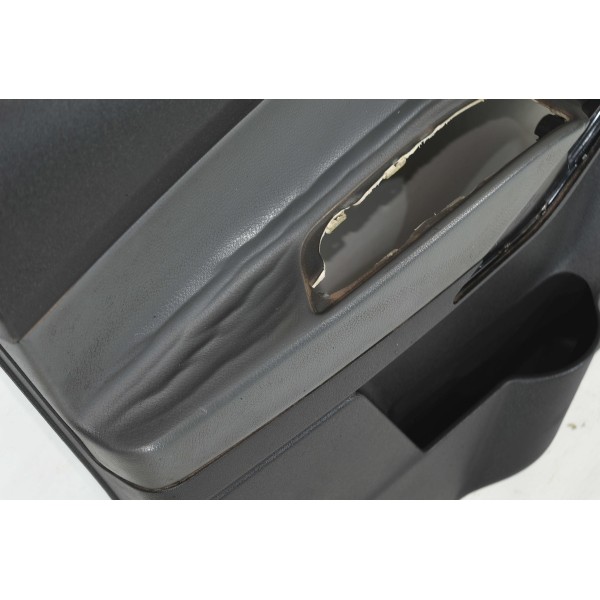 Forro De Porta Dianteira Direita Jac J6 1.5