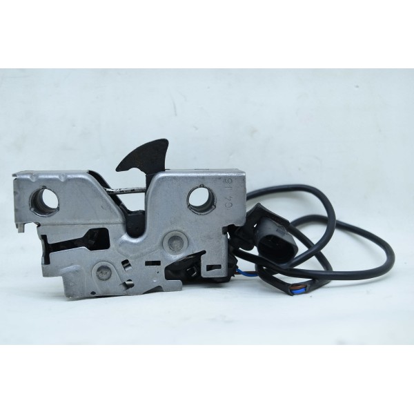 Trava Para Segurar Capô Vw Polo Tsi 1.0