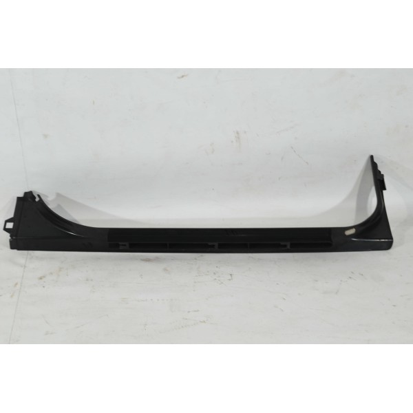 Soleira Dianteira Passageiro Volvo Xc90 2.9 2004 Descrição