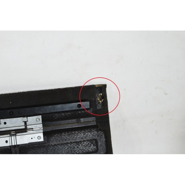 Acabamento Mola Banco Porta Malas Volvo Xc90 Awd 2004 Descri