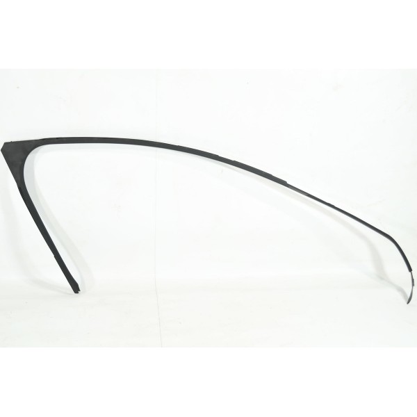 Moldura Acabamento Porta Dianteira Direita Citroen Ds4 Thp
