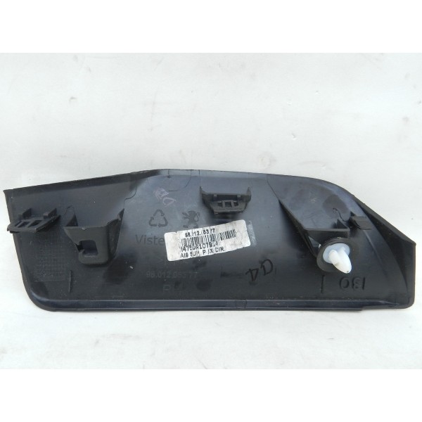 Acabamento Retrovisor Dianteiro Passageiro Peugeot 2008