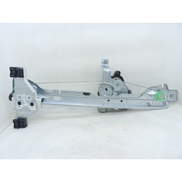 Maquina De Vidro Traseira Direita Peugeot 3008 Thp 1.6 2014