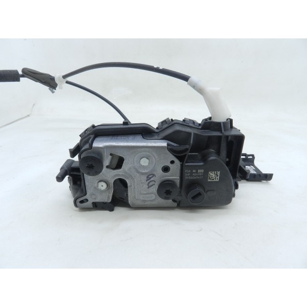 Trava Eletrica Dianteira Direita Peugeot 3008 Thp 1.6 2014