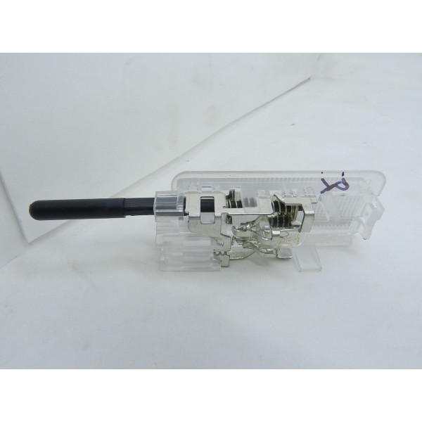 Luz De Cortesia Porta Malas Peugeot 3008 Thp 1.6 2016