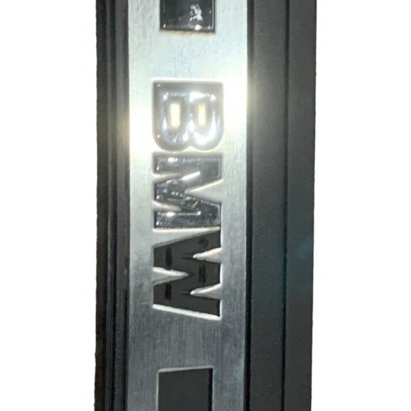 Soleira Porta Dianteira Esquerda Bmw E39 540i V8 Ler