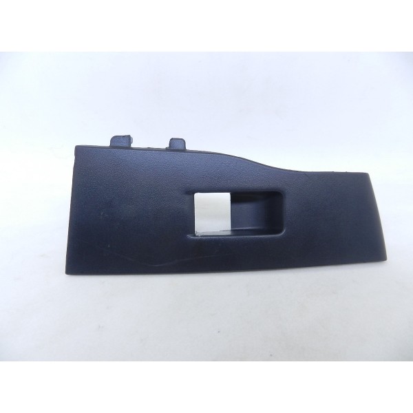 Moldura Botao Vidro Traseiro Esquerdo Virtus Polo Tsi 1.0