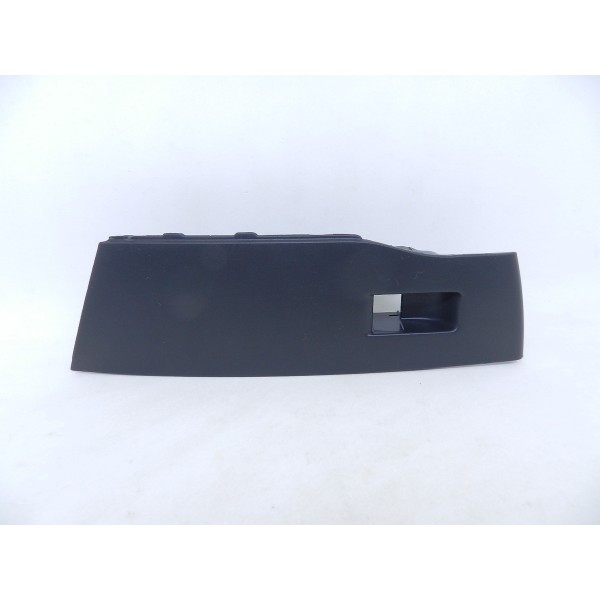 Moldura Botao Vidro Dianteiro Direito Virtus Polo Tsi 1.0 20