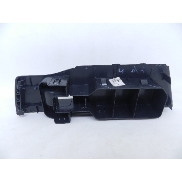 Moldura Botao Vidro Dianteiro Direito Virtus Polo Tsi 1.0 20