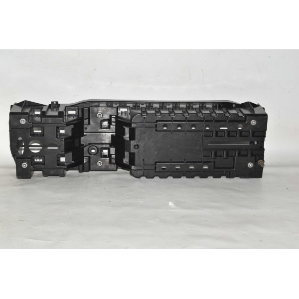 Suporte Caixa De Bateria Porta Malas Gm Cruze 1.4 Turbo 18