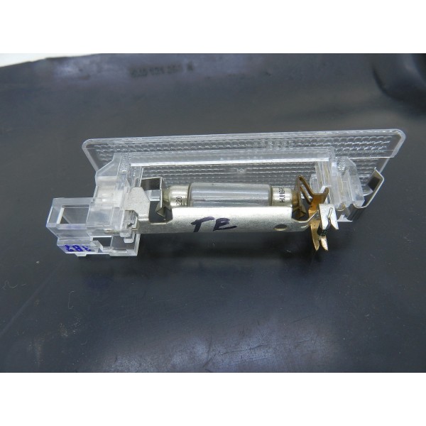 Luz De Cortesia Traseira Motorista Vw Tiguan 2.0 Tsi 17