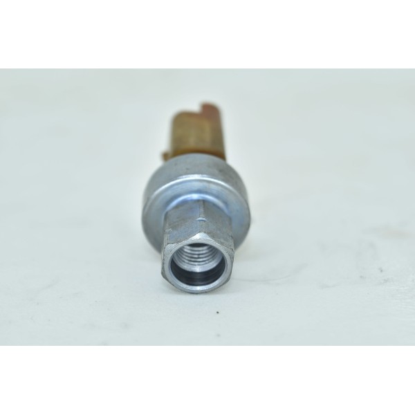Sensor Pressostato Ar Condicionado Peugeot 308 Thp 1.6 2014