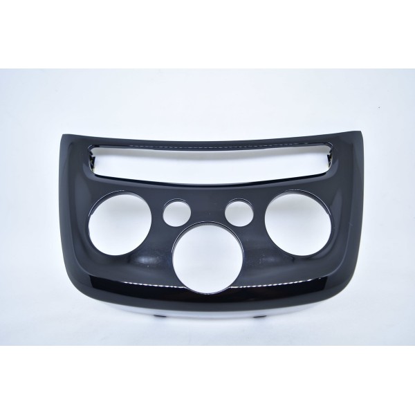 Moldura Black Piano Comando Ar Condicioando Tracker 17/18