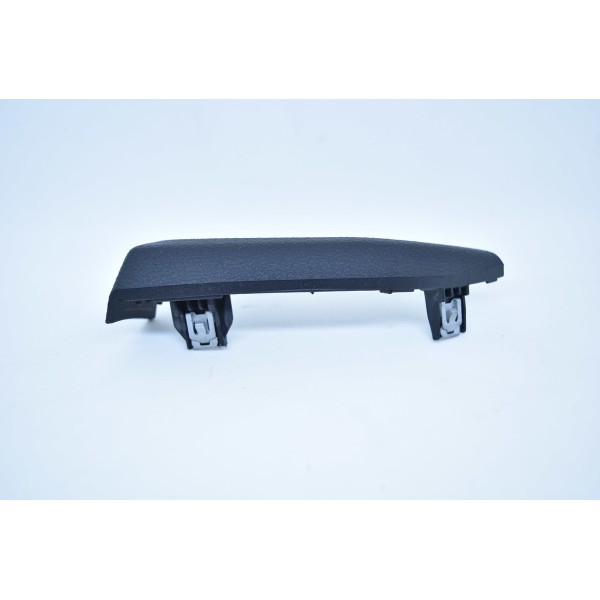 Acabamento Lateral Difusor Dianteiro Motorista Tracker 17/18
