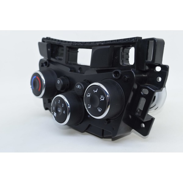 Controle Botao Comando Ar Condicionado Tracker 1.4 17/18