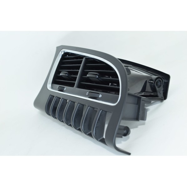 Moldura Com Difusor De Ar Central Peugeot 3008 Thp 1.6 2014