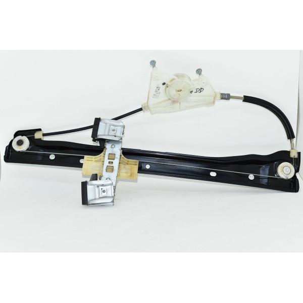 Maquina De Vidro Dianteira Direita Vw Up Tsi Speed 1.0 15/16