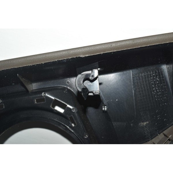 Forro De Porta Traseiro Esquerda Audi Q3 2.0 Tfsi Descrição