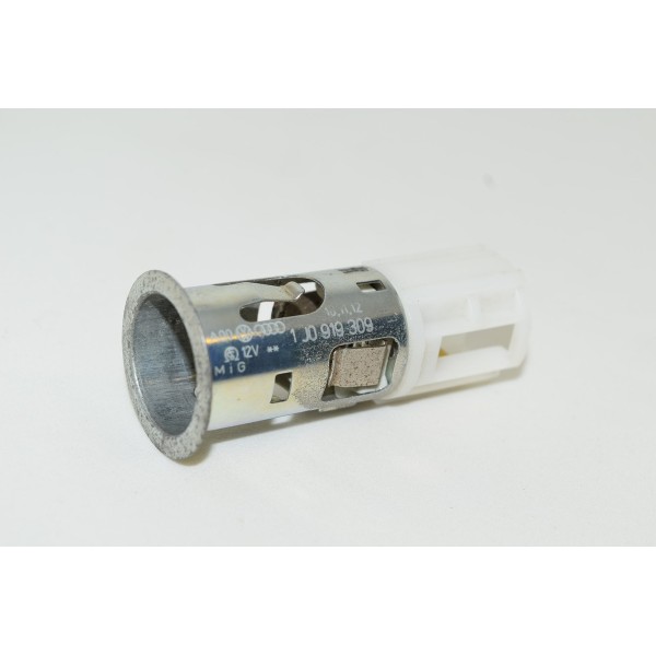 Tomada 12v Voyage Gol Saveiro 2013/17
