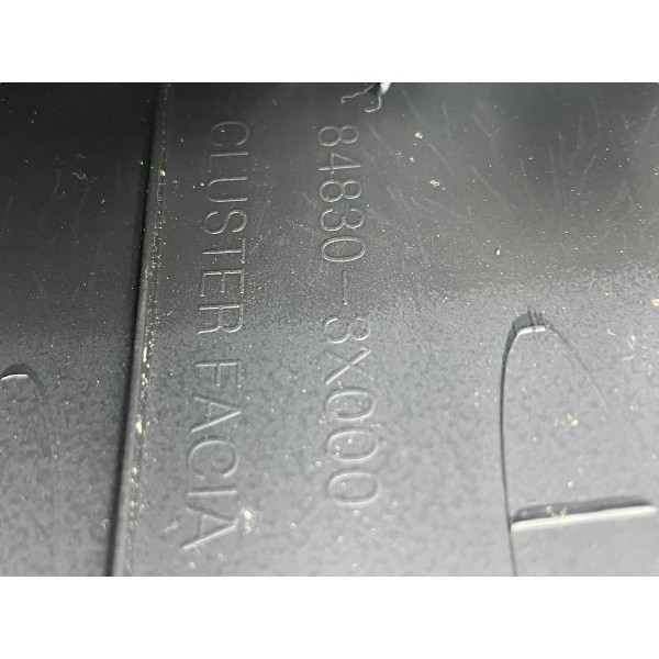 Moldura Superior Velocímetro Hyundai Elantra Gls 2.0 2013