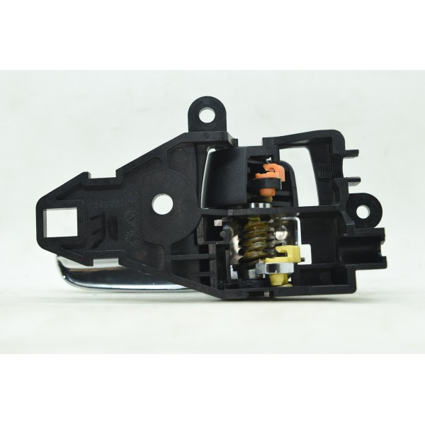 Puxador Porta Traseira Dianteira Esquerda Lancer X 2.0 2012