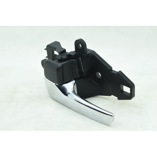 Puxador Porta Traseira Dianteira Esquerda Lancer X 2.0 2012