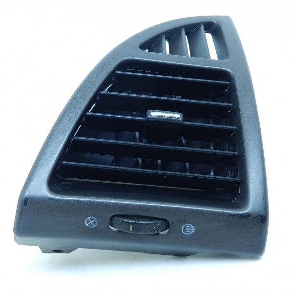 Difusor De Ar Dianteiro Direito Chery Cielo 1.6 2012
