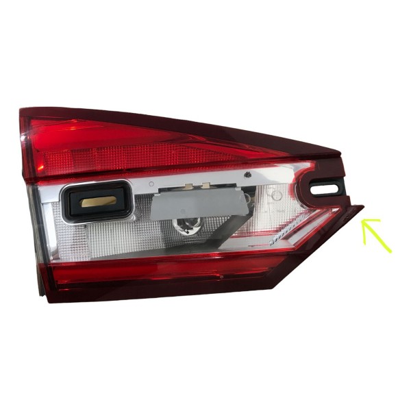 Lanterna Esquerda Tampa Traseira Fusion Titanium 2.0 18 Ler