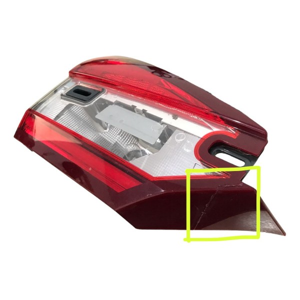 Lanterna Esquerda Tampa Traseira Fusion Titanium 2.0 18 Ler