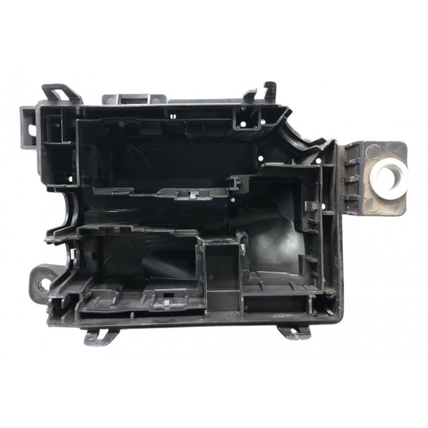 Suporte Base Caixa Fusivel Gm Tracker Midnight 1.0 2022