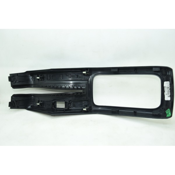 Moldura Inferior Porta Copos  Peugeot 2008 1.6 2017