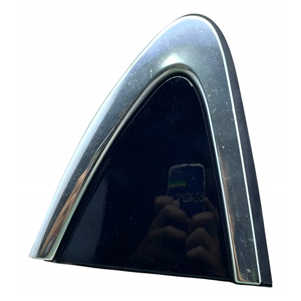 Moldura Externa Porta Traseira Direita Gm Cruze Sedan 1.4 17