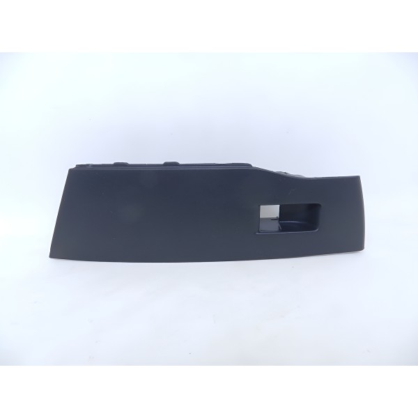 Moldura Botao Vidro Dianteiro Direito Virtus Polo Tsi 1.0 20