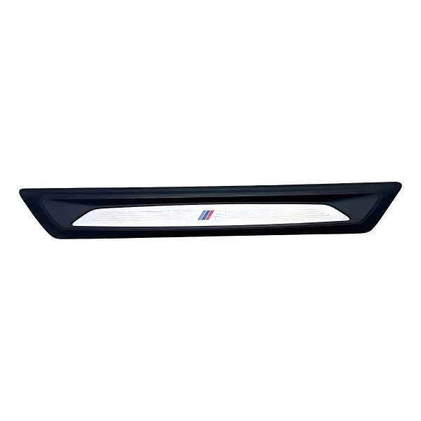 Soleira Externa Porta Dianteira Esquerda Bmw 430i 2.0 2017 Preto